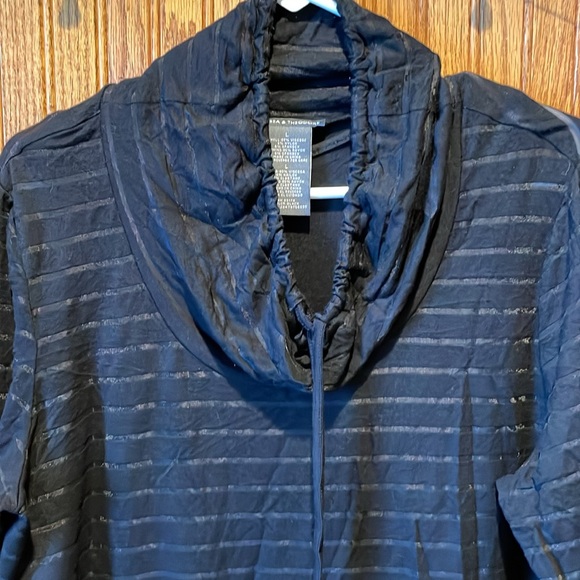 Chelsea & Theodore Black Cowl Neck Top - Picture 2 of 5